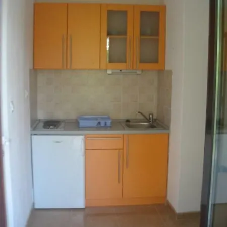 Legin Apartman Zivogosce